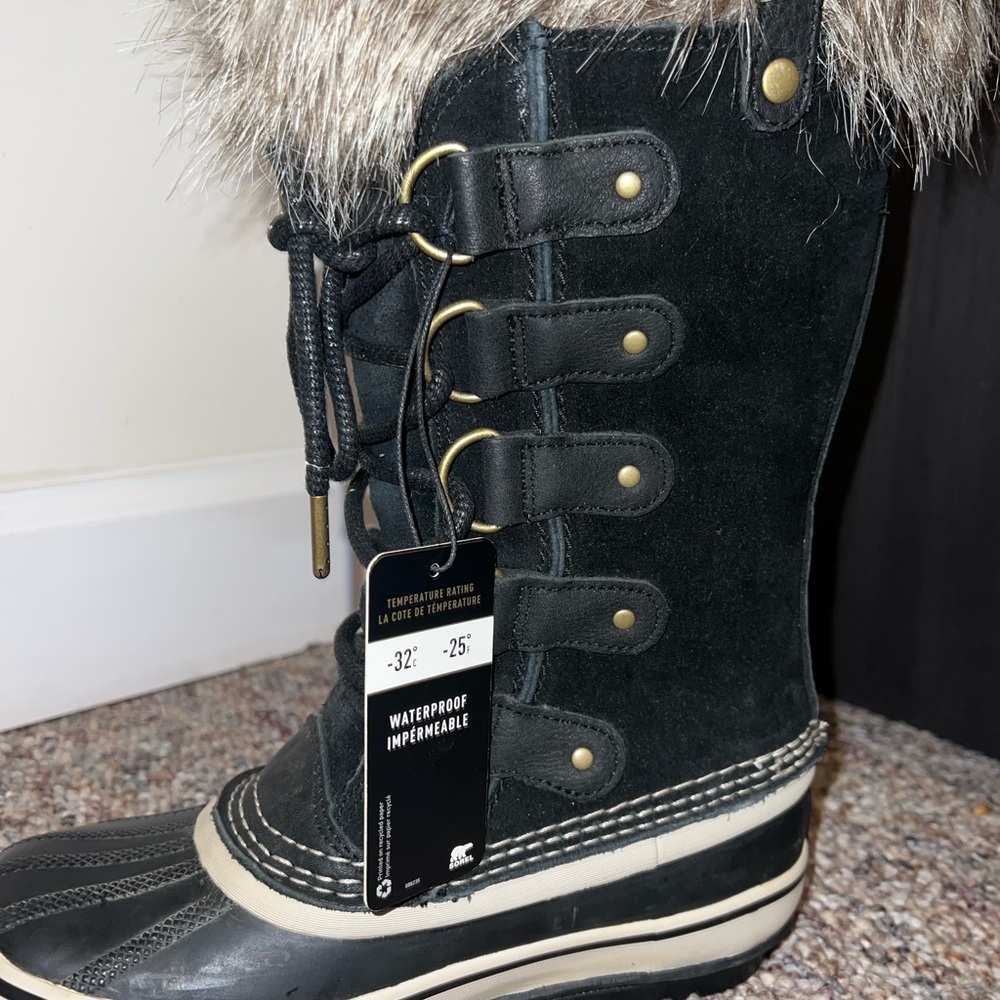 SOREL Women's Joan of Arctic Waterproof Boot SIZE 5